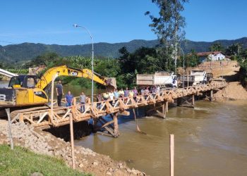Prefeitura conclui construção de ponte provisória em Colônia Nova Itália