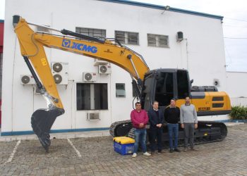 Sisam adquire escavadeira hidráulica de 22,5 toneladas