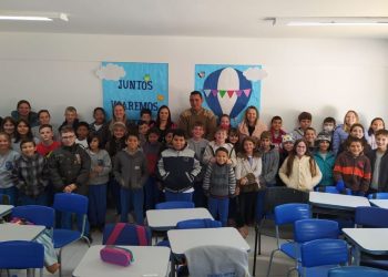 Escolas Municipais recebem palestras sobre drogas e violência