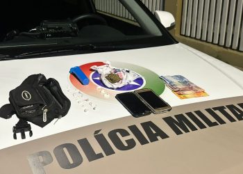 PM prende suspeito por tráfico de drogas em São João Batista