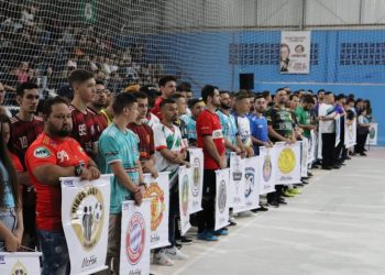 Canelinha reinaugura Ginásio de Esportes do Areão