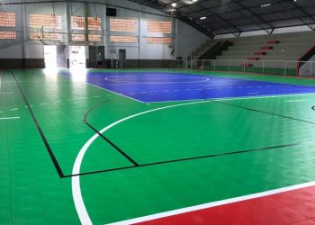 Nova Trento conclui novo piso da quadra de esportes do Ginásio Inácio Gullini