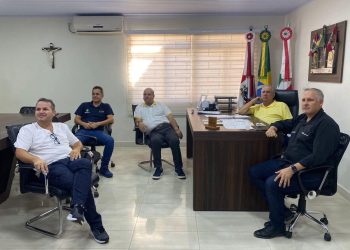 Diretoria do Tijucas Clube apresenta andamento da reforma da sede ao Executivo