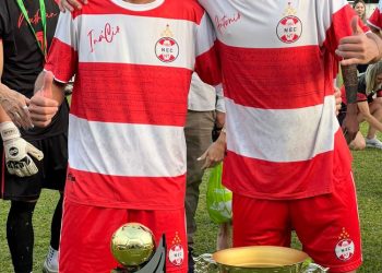 Pai e filho celebram título do Campeonato Municipal de Nova Trento