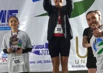 Krisllei Caxias é campeã em prova de atletismo