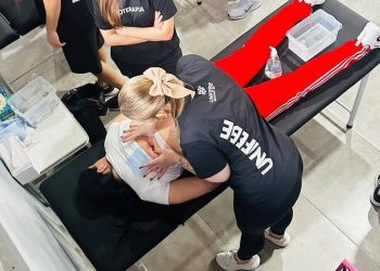 Acadêmicos de Fisioterapia da Unifebe realizam atividade prática na recuperação de atletas de padel