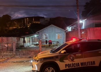 Jovem de 22 anos é assassinado no bairro Timbezinho, em São João Batista