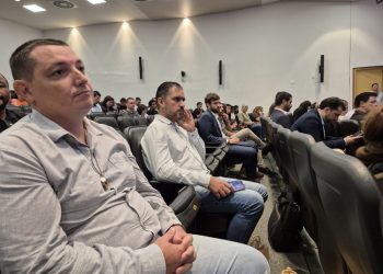Representantes da Comunidade Bethânia participam de audiência pública na Alesc