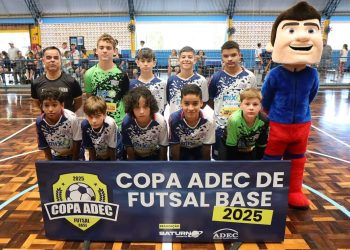 Sub-13 da Fube conquista o terceiro lugar na Copa Adec de Futsal