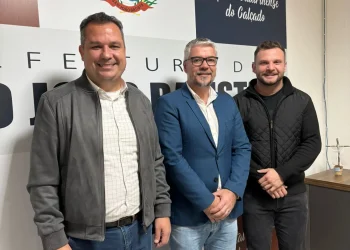 Prefeitura de São João Batista apresenta o novo secretário de Educação