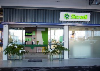 Sicredi inaugura duas novas agências