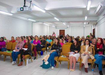 Curso de Formação promovido pelo SindiEducar transforma luta em conquista para professores de SJB