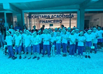 Estudantes da Escola Maria das Dores Cipriani participam do Natal Solidário Unifebe, em Brusque