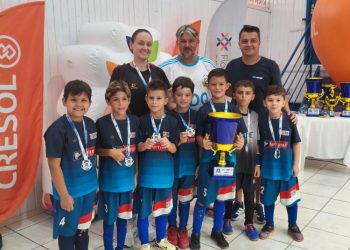Sub-9 da Fube é vice-campeão do 1º Torneio de Verão Adec