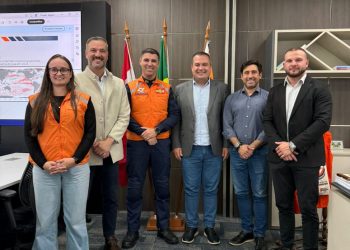 Prefeitos do Vale realizam visita técnica à Defesa Civil de Santa Catarina