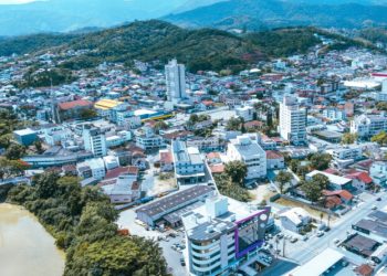 Prefeitura de SJB sanciona programa de regularização imobiliária com redução temporária do ITBI