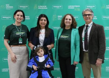 Campanha Eu Ajudo na Lata entrega 13ª cadeira de rodas