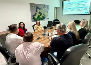 Diagnóstico de dimensionamento de pessoal da Educação é apresentado à Prefeitura de São João Batista