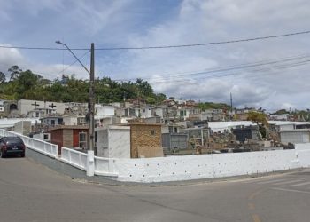 Cemitério Público Municipal de São João Batista recebe melhorias para o Dia de Finados